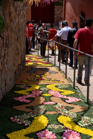 Fira de Corpus a Mont-Ràs Fira de Corpus a Mont-Ràs