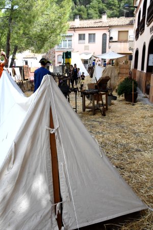 Recreació d'un campament del s. XVIII a Vacarisses Recreació d'un campament del s. XVIII a Vacarisses