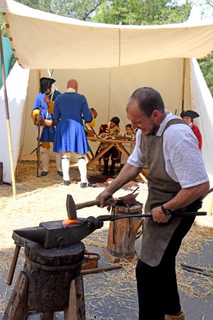 Recreació d'un campament del s. XVIII a Vacarisses Recreació d'un campament del s. XVIII a Vacarisses
