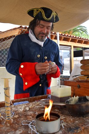 Recreació d'un campament del s. XVIII a Vacarisses Recreació d'un campament del s. XVIII a Vacarisses