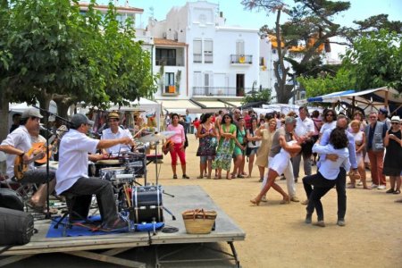 Fira d'Indians a CADAQUES